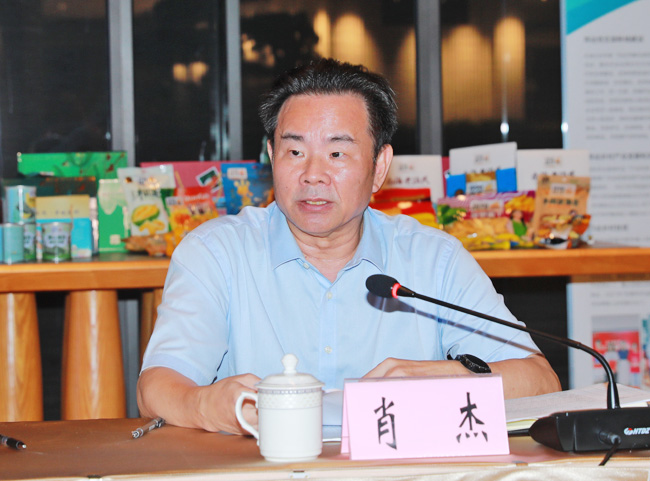 肖杰率省人大常委会调研组到儋开展专题调研6868王克强陪同配组图
